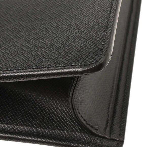 Louis Vuitton Black Taiga Lozan Briefcase Handbag - Picture 4 of 11